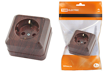 SQ1801-0034 Розетка 2П+З открытой установки IP20 16А, бук "Ладога" TDM